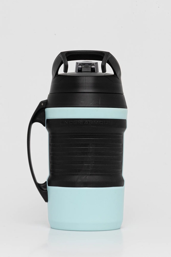 Under Armour bidon 1.9 L UA70020 turkusowy SS25