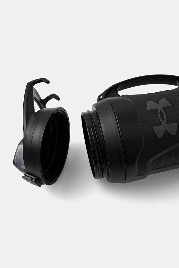 Under Armour bidon 1.9 L czarny UA70020
