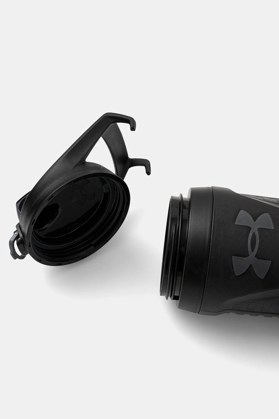 Under Armour vizespalack 950 ml fekete UA70890