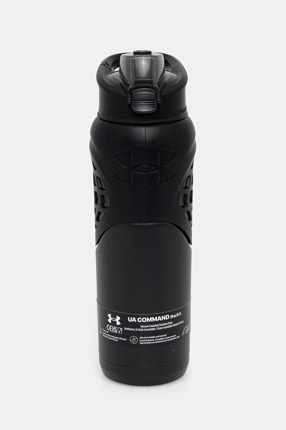 Under Armour butelka czarny UA71090