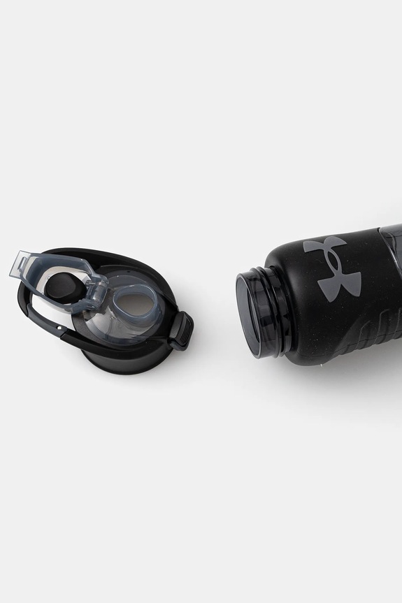 Under Armour bidon 0.7 L UA71190 czarny SS25