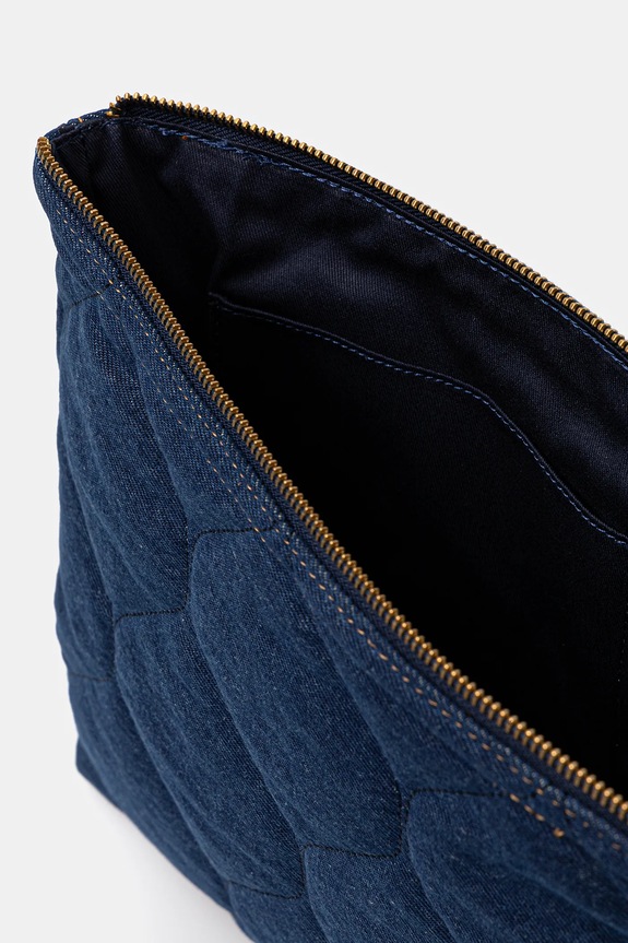 Levi's pokrowiec na laptopa 0020C.0000 granatowy