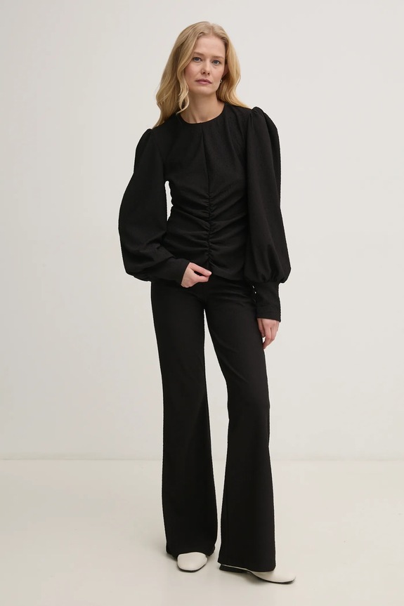 Gestuz bluza 10909687 negru SS25