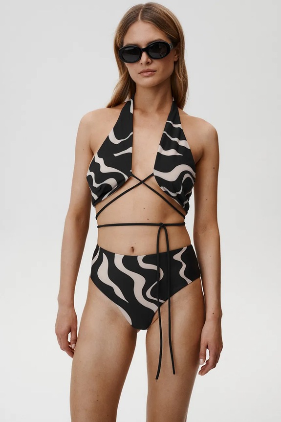 Bikini top Undress Code Lotus Bikini Top μαλακό μαύρο 943