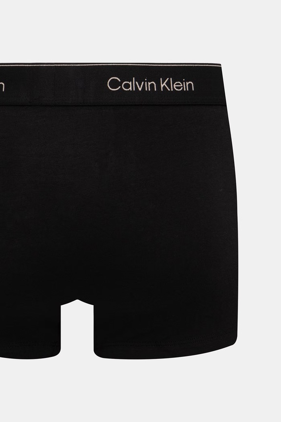 Calvin Klein Underwear priliehavé boxerky pánske 3-pak LV00NB4389
