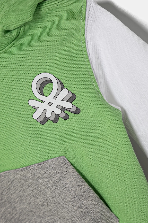 Chlapec Detská bavlnená mikina United Colors of Benetton 3J68G2011.P.Seasonal zelená