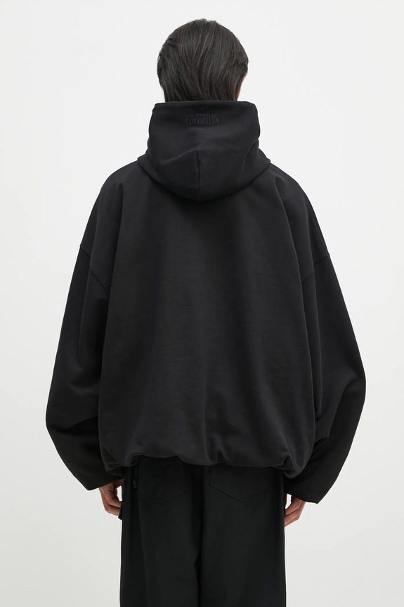 Clothing VETEMENTS sweatshirt Oval Logo Cropped Boxy UA66HD600BR black