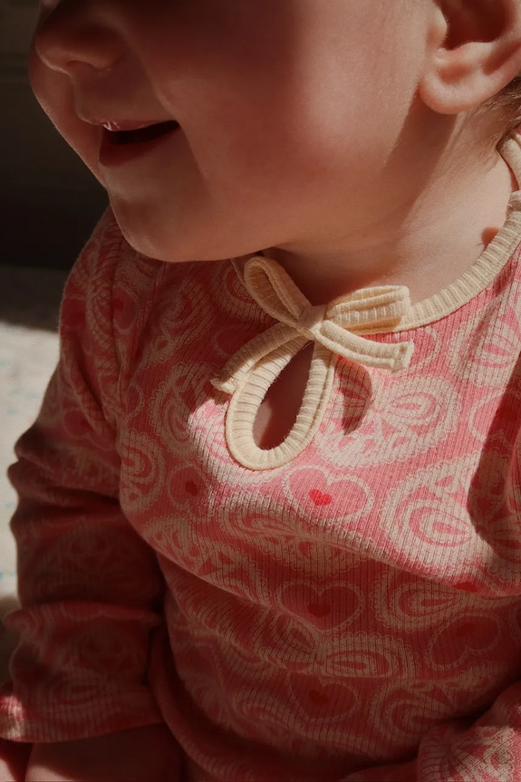 Konges Sløjd body niemowlęce ELLA BODY GOTS KS102670 różowy SS25
