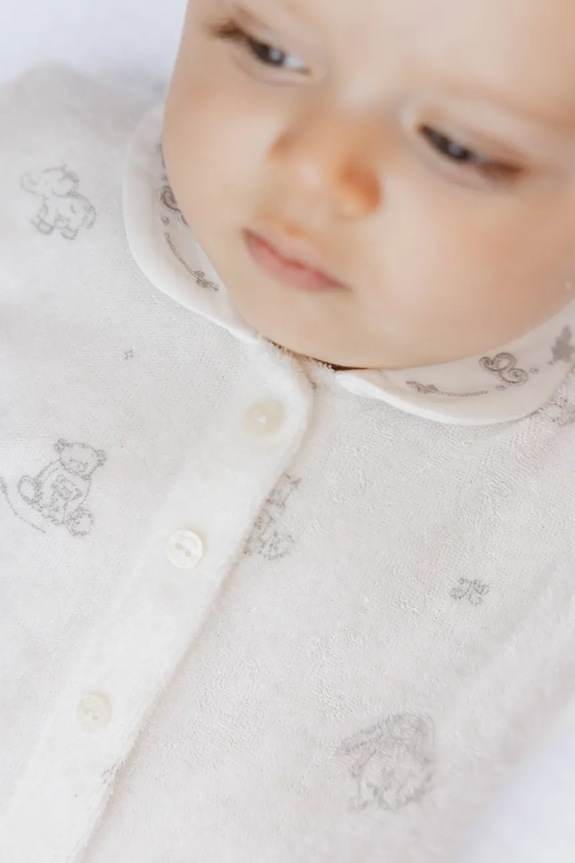 Tartine et Chocolat rampers bawełniany niemowlęcy CA33080 biały