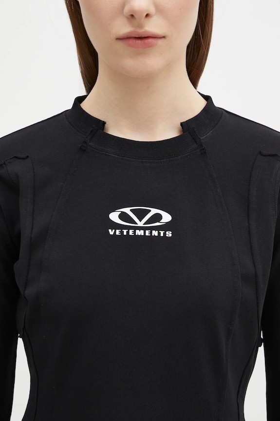 Tričko s dlhým rukávom VETEMENTS Oval Logo Cut-Up čierna UA66LS600BW