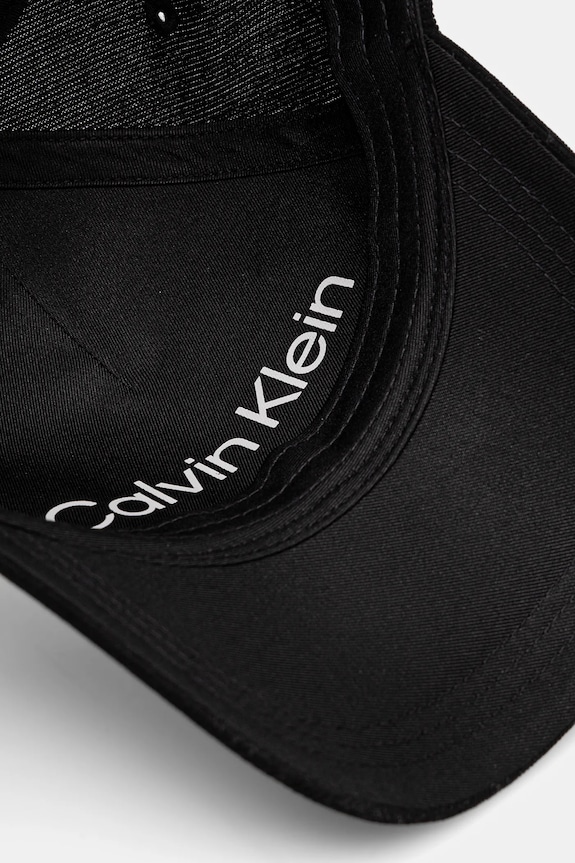 Calvin Klein czapka z daszkiem sztruksowa czarny K60K612894