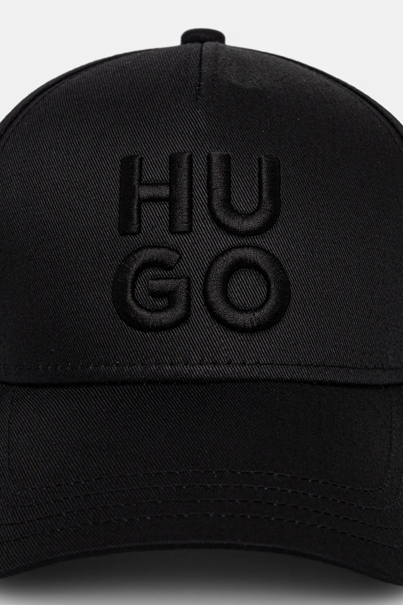 Bavlněná baseballová čepice HUGO Jude-Stacked 50533409 černá SS25