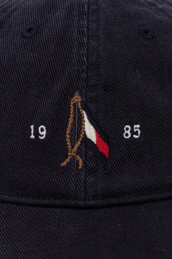 Kšiltovka Tommy Hilfiger námořnická modř AM0AM13348