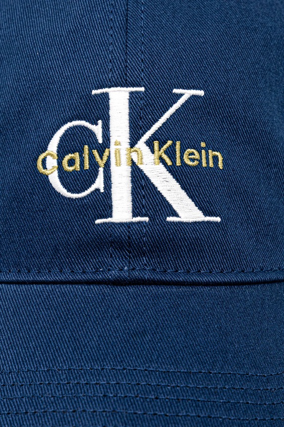 Calvin Klein șapcă pentru bărbați de bumbac LV04G5004G bleumarin SS26