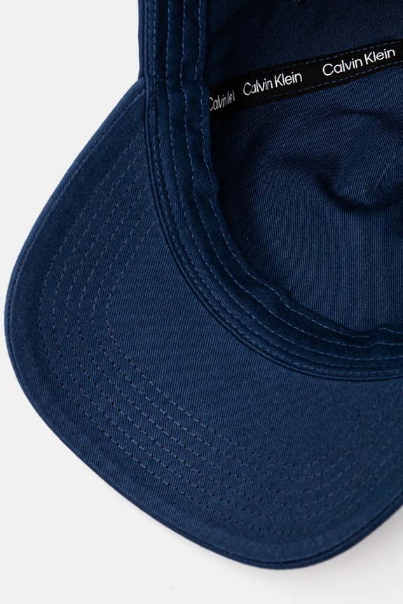 Bombažna bejzbolska kapa Calvin Klein Jeans mornarsko modra LV04G5032G