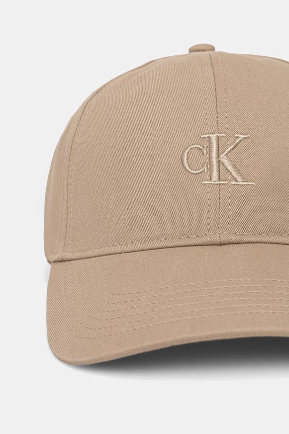 Calvin Klein czapka z daszkiem męska bawełniana LV04G5002G beżowy SS26