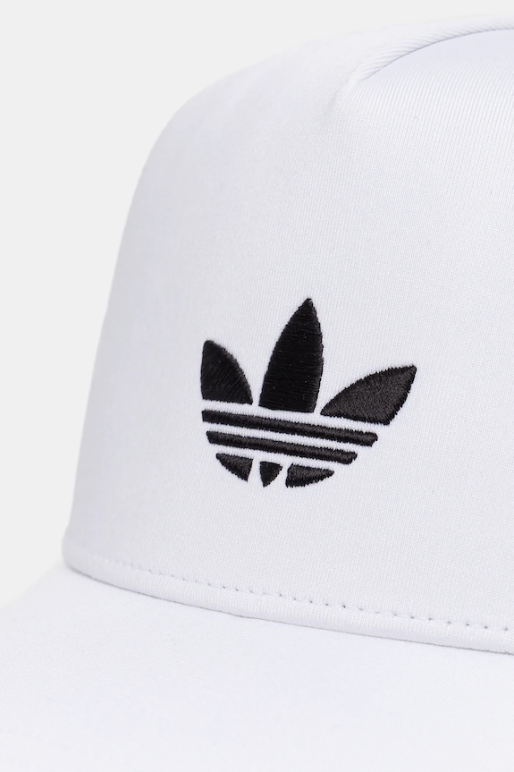Šiltovka adidas Originals CURVED TRUCKER JC6039 biela SS25