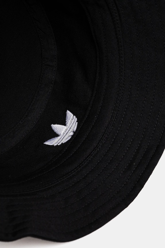 Pamučni šešir adidas Originals Adicolor crna JC6041