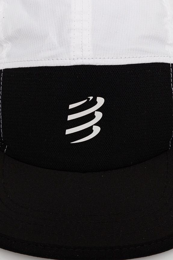Compressport czapka z daszkiem 5 Panel Light biały XHWU736