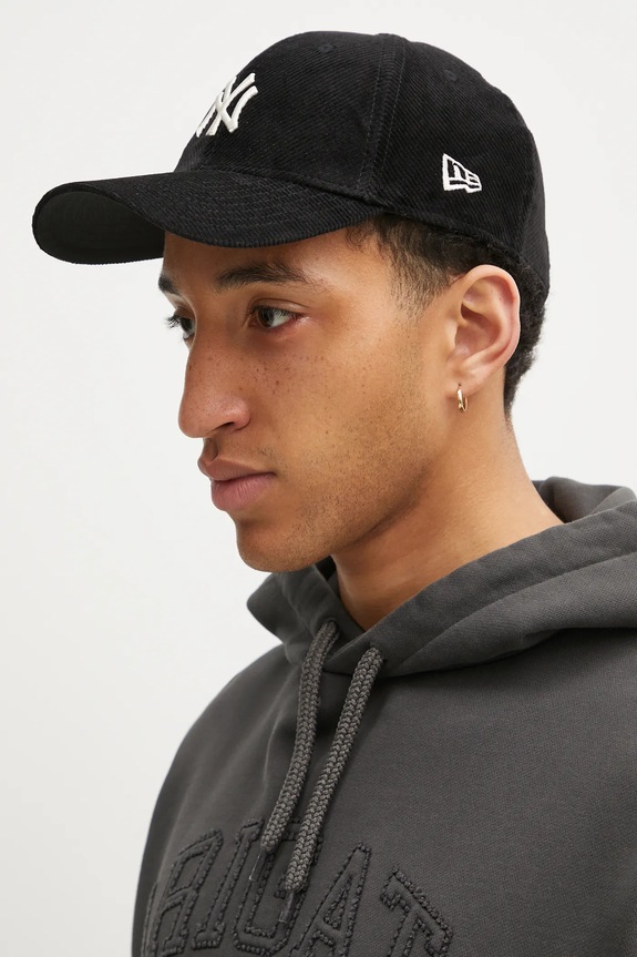 New Era corduroy baseball cap 60595254 black