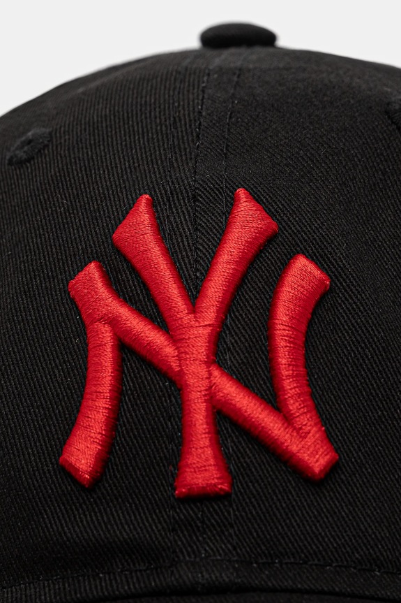 Βαμβακερό καπέλο του μπέιζμπολ New Era LE 920 LEAGUE ESSENTIAL 9TWENTY® 60471471 μαύρο SS25