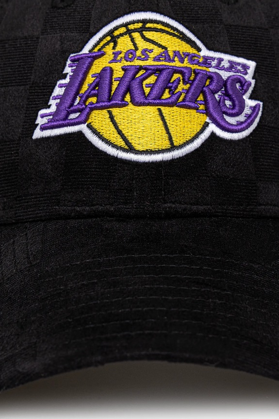 New Era czapka z daszkiem welurowa Tonal Check 940 Lakers 60595440 czarny SS25