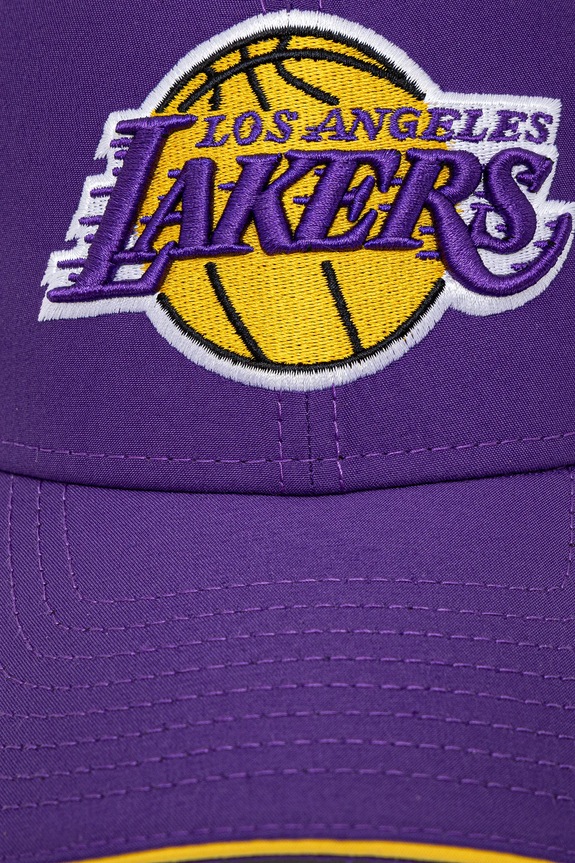 Kapa sa šiltom New Era Microfibre 940 Lakers 60595184 ljubičasta SS25