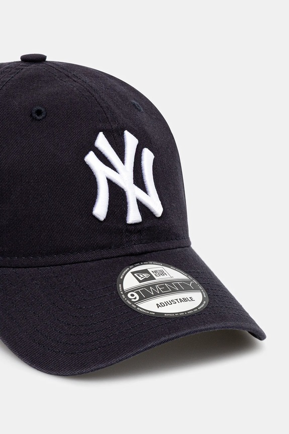 Βαμβακερό καπέλο του μπέιζμπολ New Era CC 920 NYY MANCHESTER UNITED 9FORTY® 60235196 σκούρο μπλε SS25