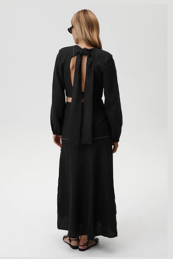 Abbigliamento Undress Code maglietta di lino Selene Shirt 890. nero