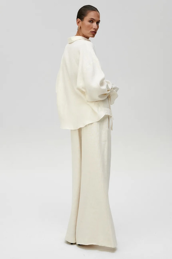 Ľanová košeľa Undress Code Boy Bye Shirt 952 béžová SS25