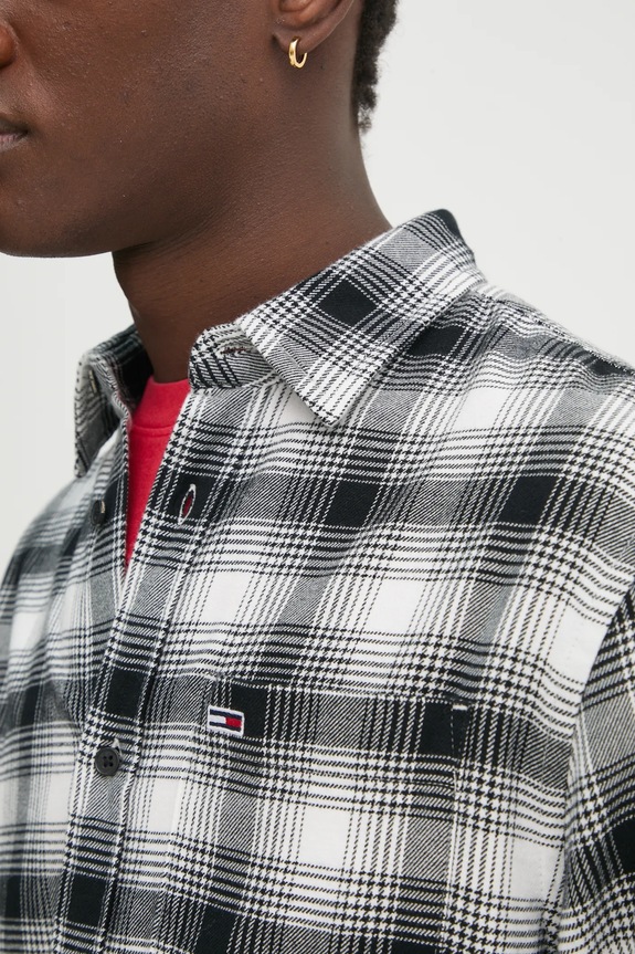 Πουκάμισο Tommy Jeans DM0DM20670 μαύρο SS25