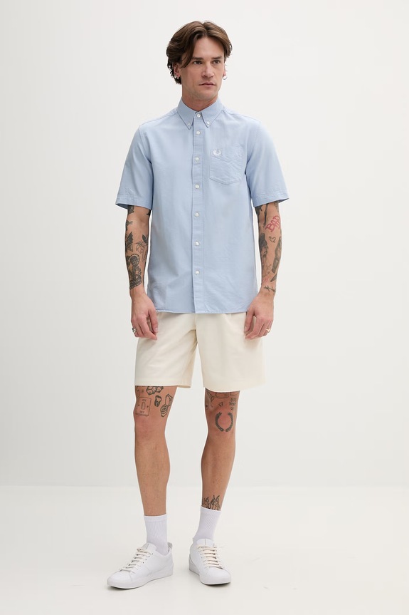 Fred Perry koszula bawełniana M8730.146 niebieski SS26