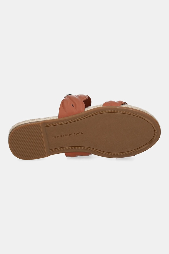 Kožené šľapky Tommy Hilfiger LEATHER ROPE ESPADRILLE MULE FW0FW08503 hnedá