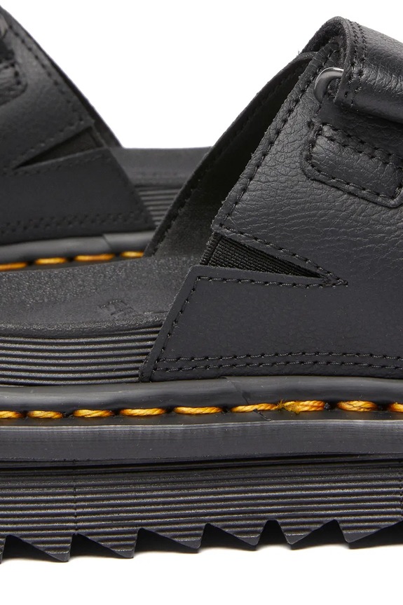 Kožne natikače Dr. Martens Raine crna DM40522001
