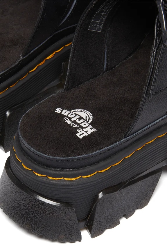 Pantofle Dr. Martens Mattison černá DM40900001