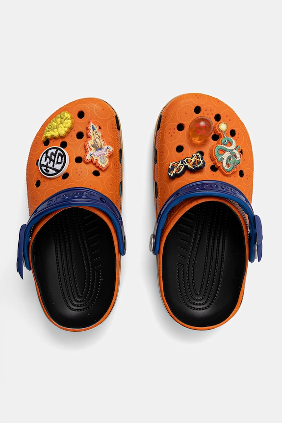 Crocs klapki Classic Dragon Ball Z Clog 210826.90H pomarańczowy SS25