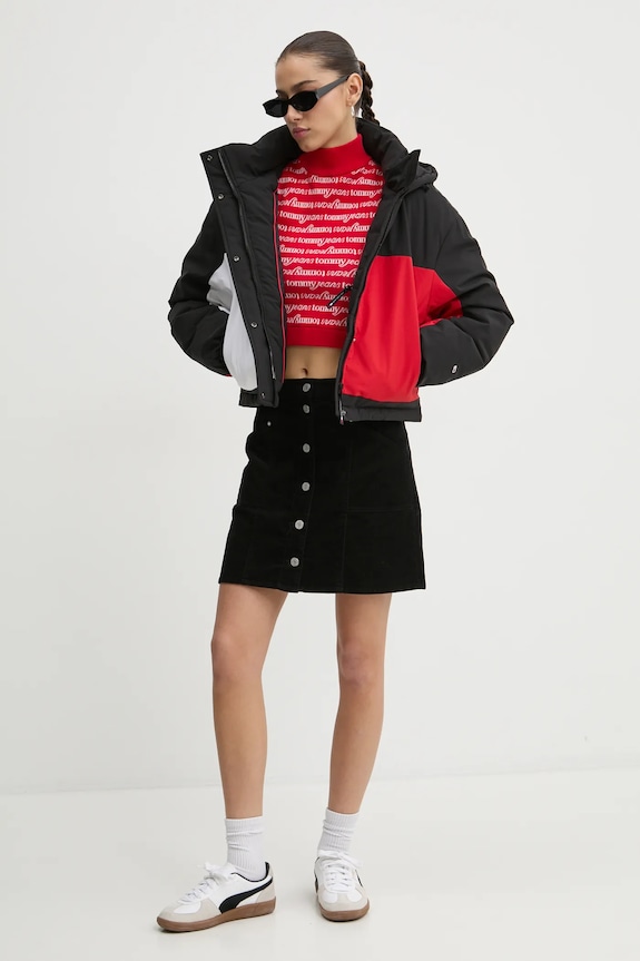 Bunda Tommy Jeans DW0DW20550 černá SS25