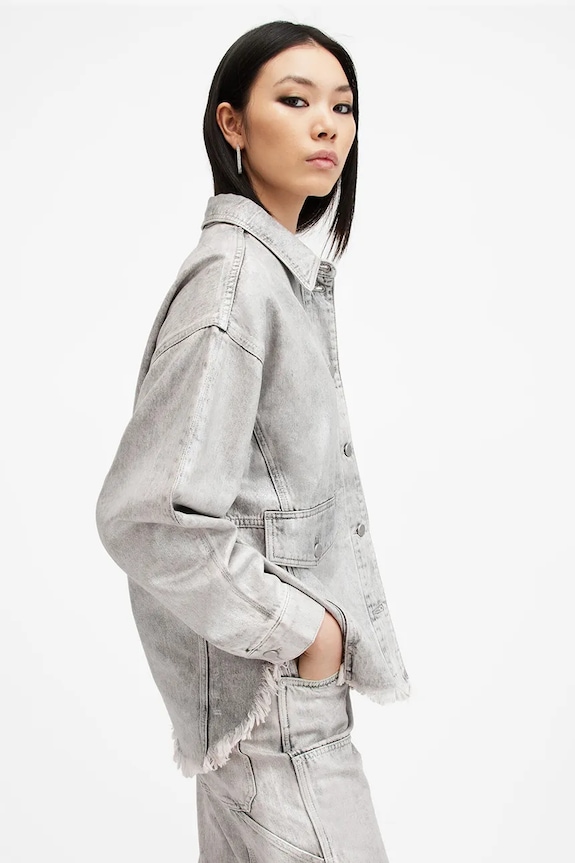 Oblečení Bavlněná džínová bunda AllSaints HETTIE W106PB šedá