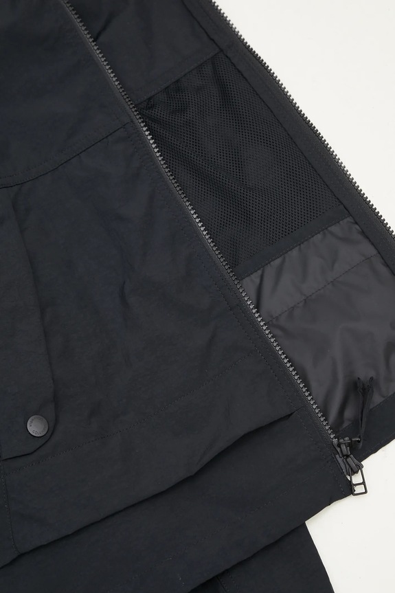 Columbia Paracutie II Windbreaker преходно яке дамско 2116561 черен