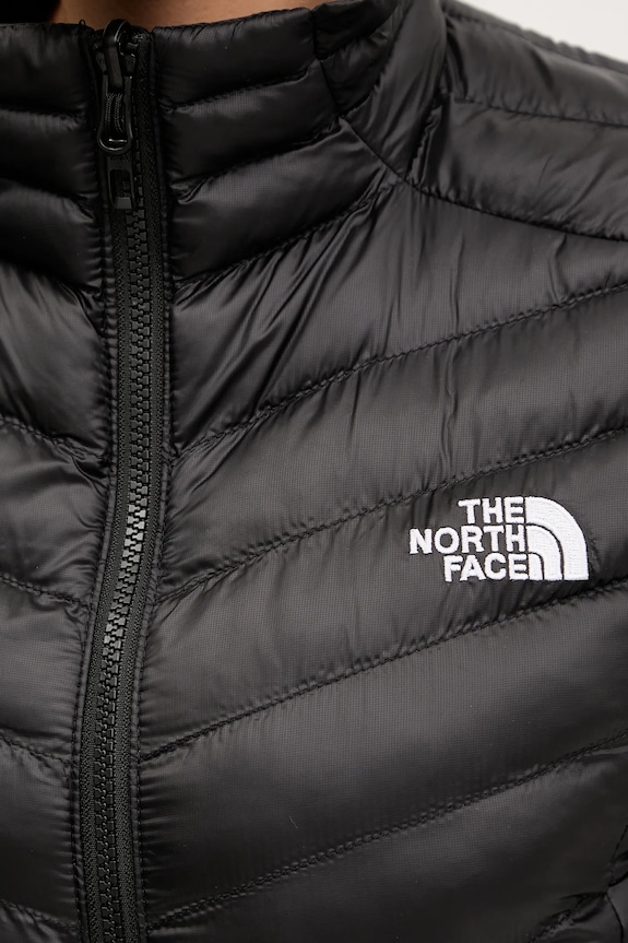 Μπουφάν The North Face Huila NF0A85AG4GZ1 μαύρο