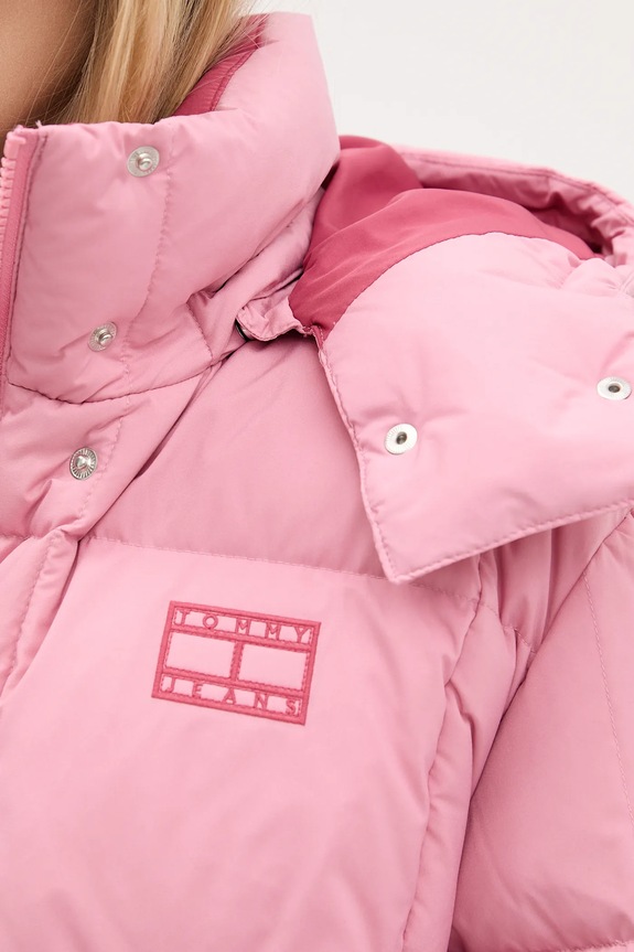 Tommy Jeans kurtka puchowa DW0DW21623 różowy