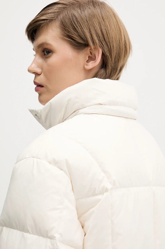 Páperová bunda Tommy Jeans DW0DW21624 béžová