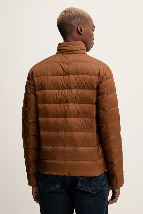 Îmbrăcăminte Tommy Jeans geacă de puf DM0DM20658 maro