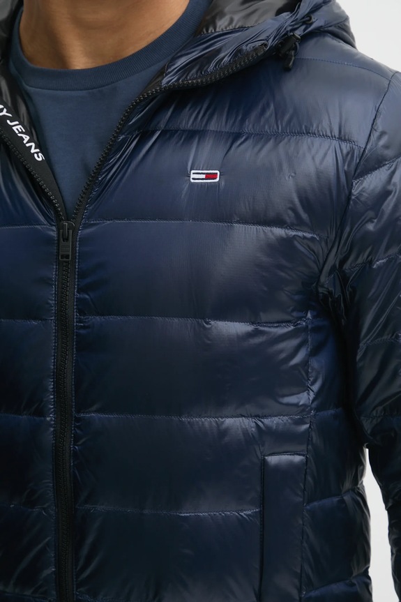 Пухено яке Tommy Jeans DM0DM20659 тъмносин