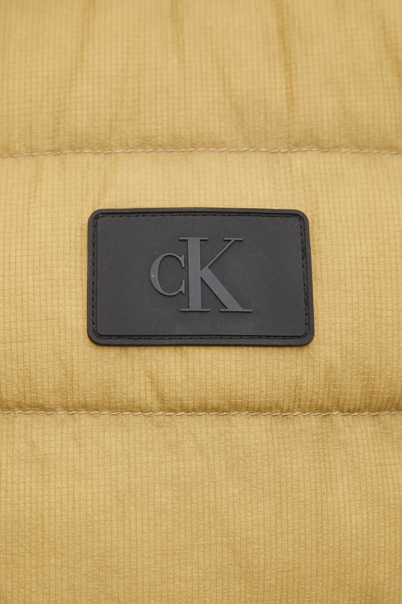 Páperová vesta Calvin Klein Jeans J30J326718 zelená