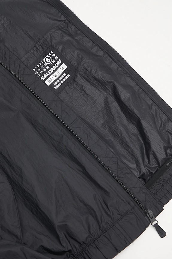 Μπουφάν MM6 Maison Margiela x Salomon SH0AM0056 μαύρο