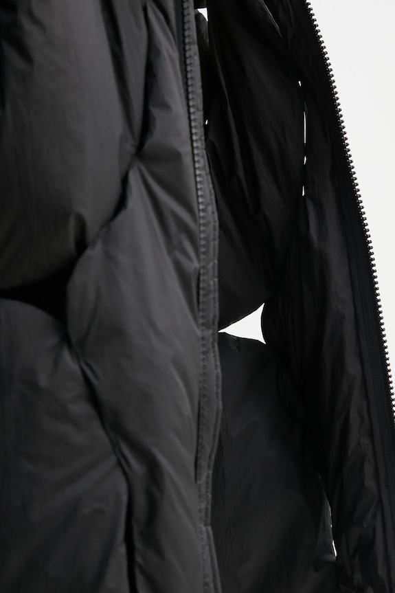 Μπουφάν με επένδυση από πούπουλα Heliot Emil SS25.M.02.145.BLK01