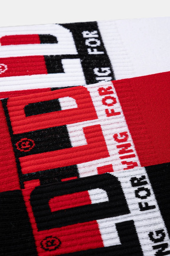 Ponožky Diesel SKM-RAY-THREEPACK SOCKS 3-pak 00SAYJ.0IQAR červená SS25