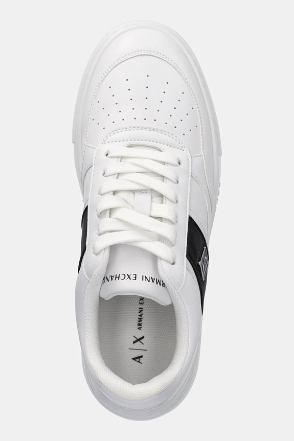 Armani Exchange sportcipő fehér XDX176.XV917.K488