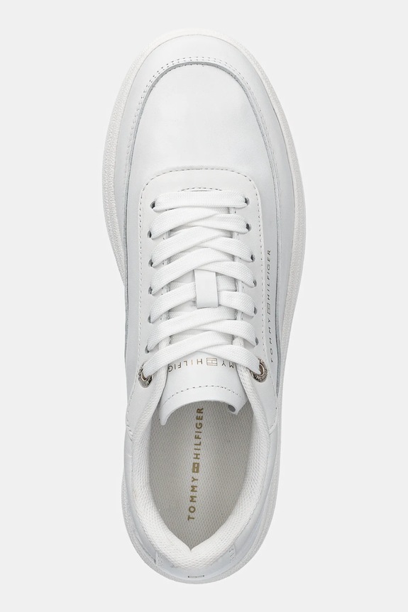 Kožené sneakers boty Tommy Hilfiger MODERN COURT SNEAKER LTHR bílá FW0FW08800